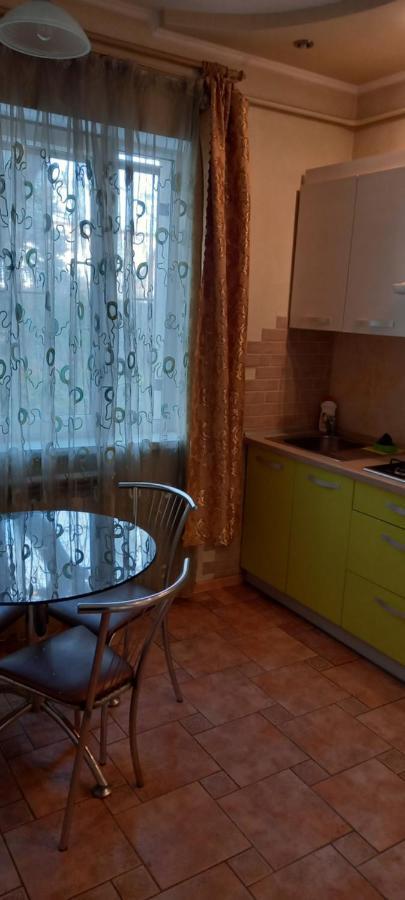 Марка Вовчка 40 Lviv Kültér fotó