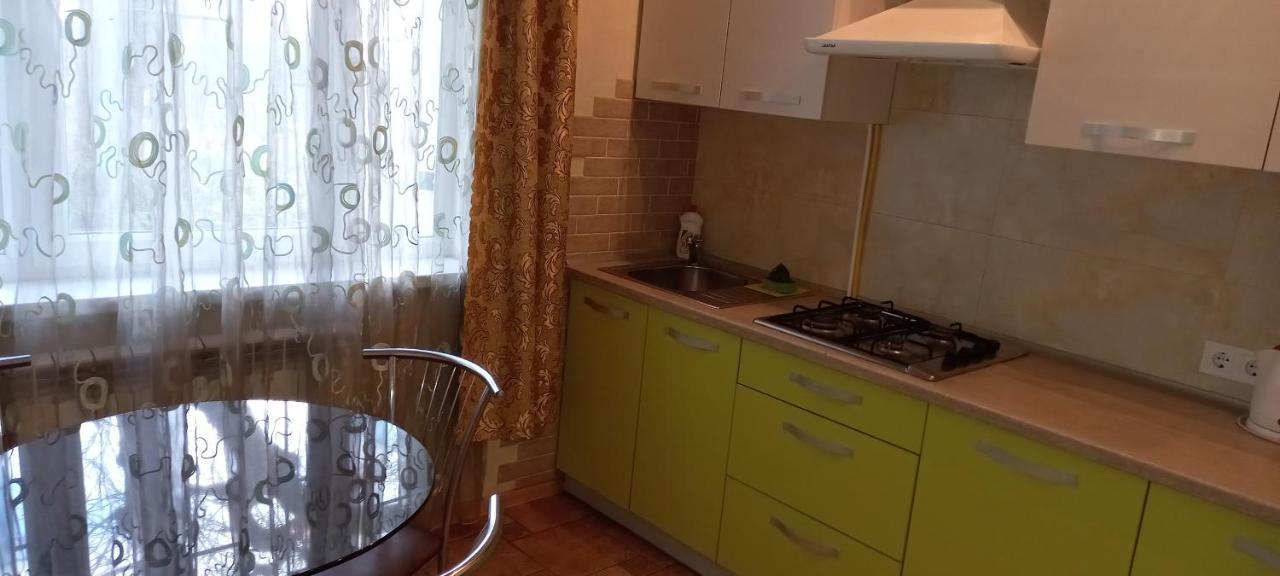 Марка Вовчка 40 Lviv Kültér fotó