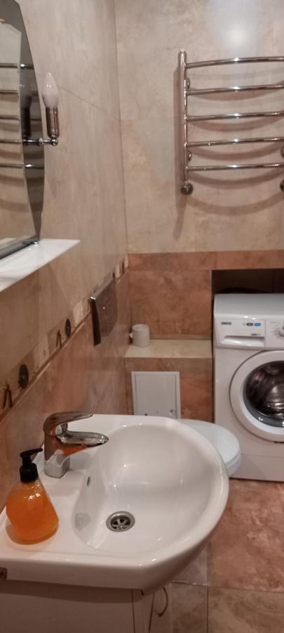 Марка Вовчка 40 Lviv Kültér fotó